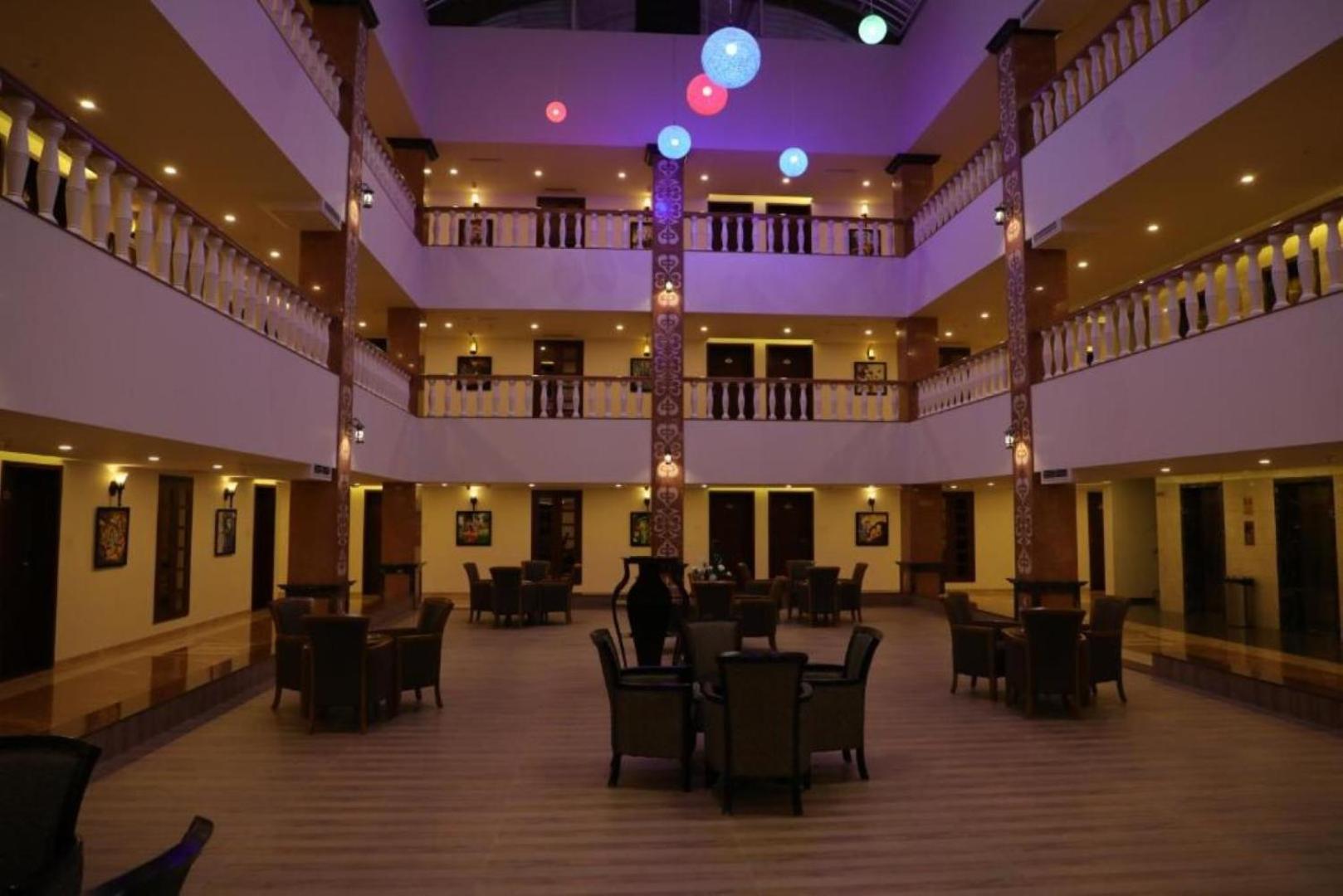 Hotel Roma Kristo Dwārka 外观 照片
